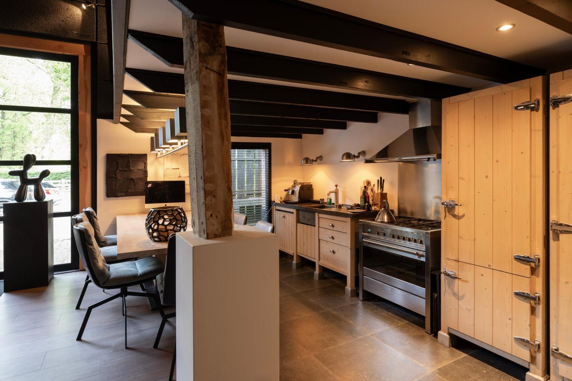לונטרן Luxe Hofstede Met Paardenstalling מראה חיצוני תמונה